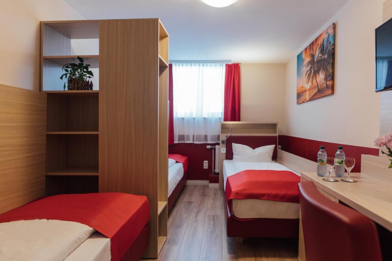Hotel Hamburger Perle 外观 照片